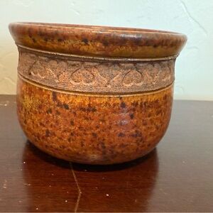 Brown Glaze Pottery French Butter Bell Ball Dish Mudd Signed By Artist